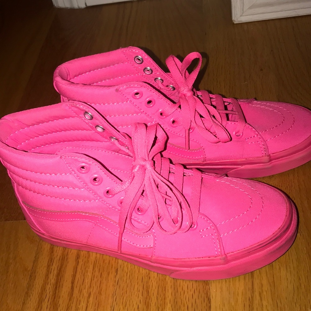 Neon pink van old school high tops